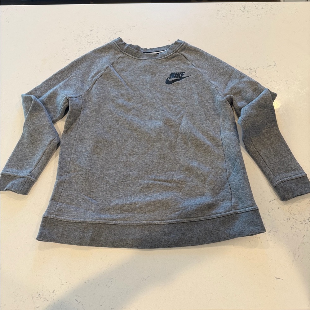 Nike Heather Gray Crewneck Sweatshirt
